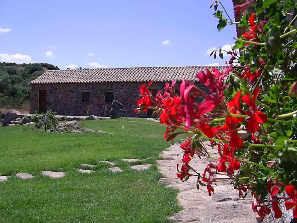 Bed and Breakfast Agriturismo Spridda Arzachena Exterior foto